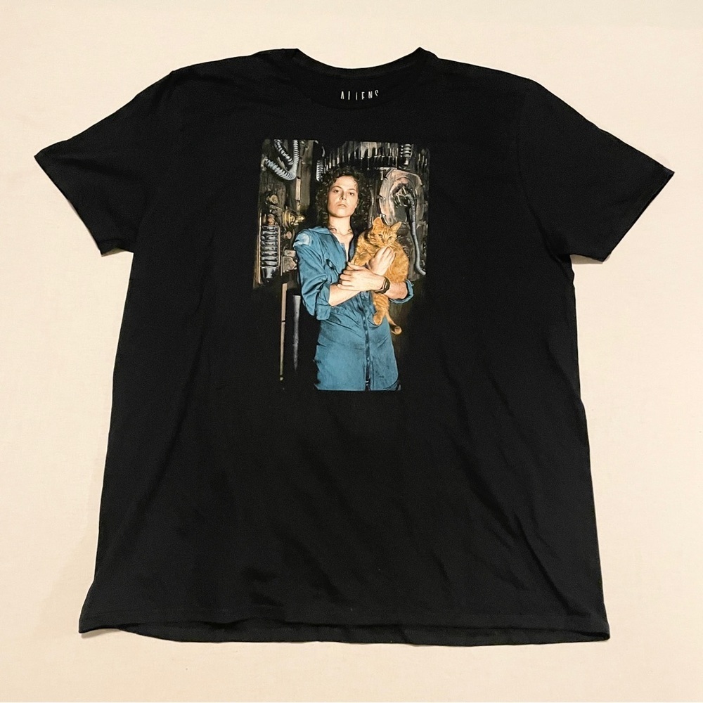 Aliens Movie T-Shirt Ripley & Jonesy Cat Graphic Black Men’s 2XL 2017 Sci-Fi